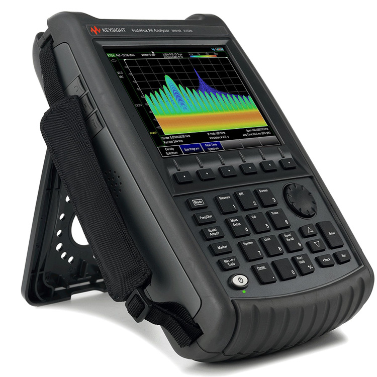 Analyseur de spectre micro-ondes portatif FieldFox N9914B